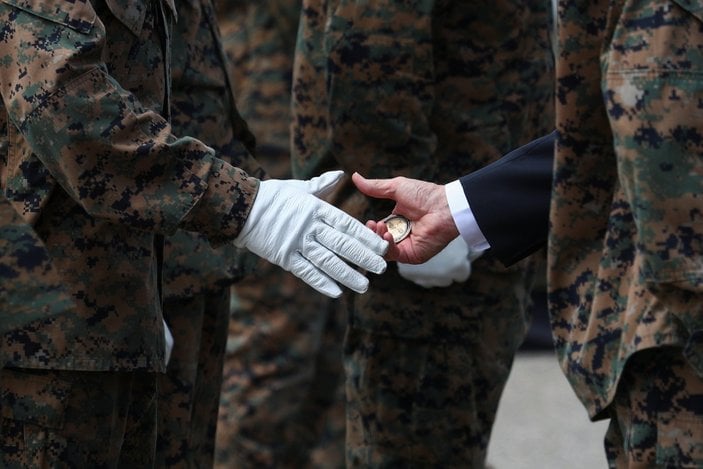 Joe Biden, Afganistan'da ölen ABD askerlerinin cenazelerini karşıladı