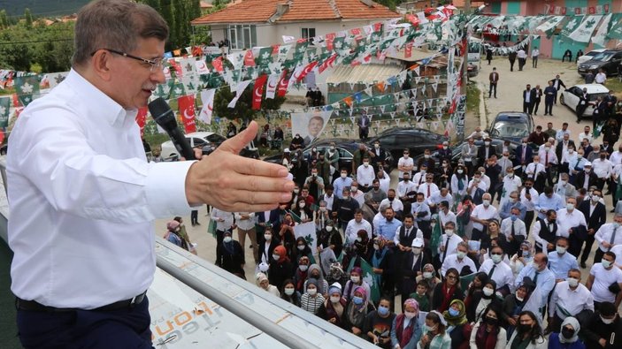 Ahmet Davutoğlu, anketlere inanmadığını söyledi