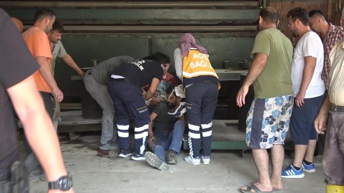 Sinop’ta, çatıdan düşen işçi yaralandı