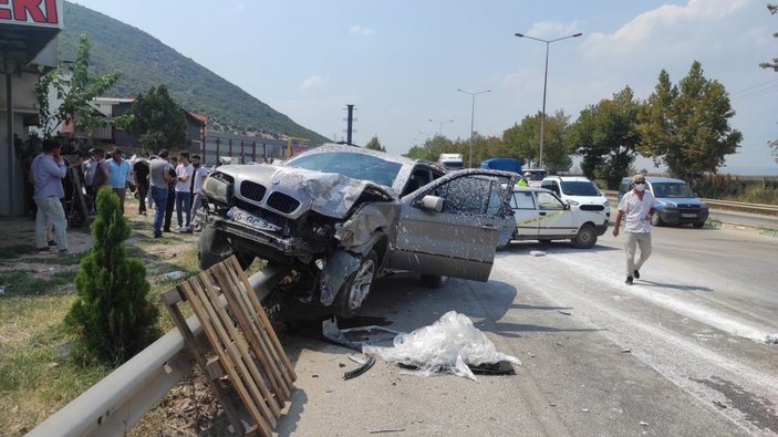 Bursa'da feci kaza: Araçtan fırlayarak öldü