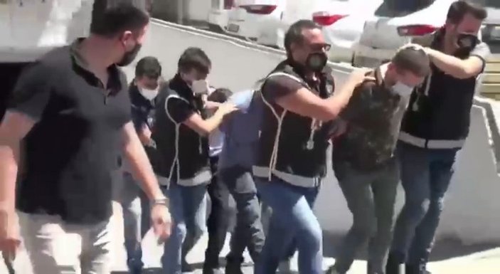 İstanbul'da iş insanı polis koruması alabilmek için aracını kurşunlattığını itiraf etti