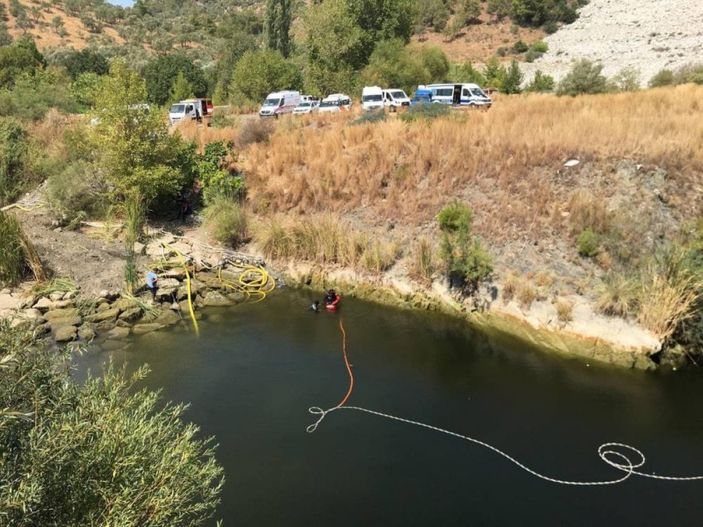 Muğla'da kaybolan genç barajda aranıyor