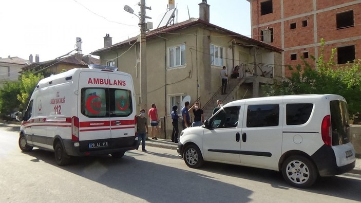 Karaman'daki sokak çatışmasında, yaşlı kadın vuruldu