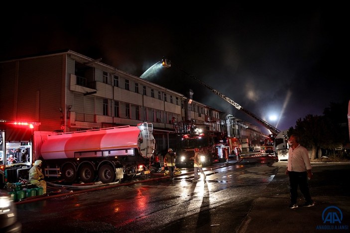 İstanbul, İkitelli Çevre Sanayi Sitesi'nde yangın çıktı