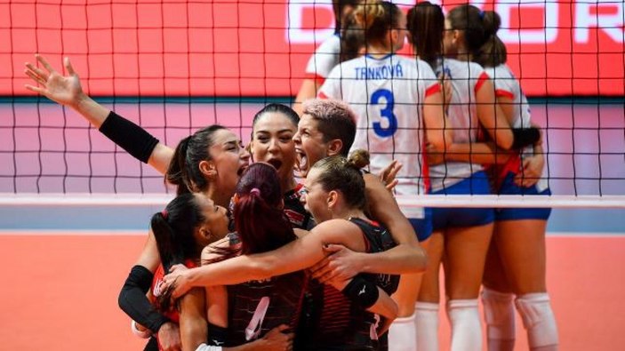 Filenin Sultanları namağlup! Türkiye Sırbistan voleybol maçı ne zaman, saat kaçta, hangi kanalda?