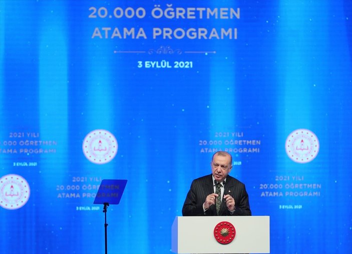 Cumhurbaşkanı Erdoğan: Avrupa'da son 20 yılda öğretmen maaşlarını en çok iyileştiren ülke Türkiye