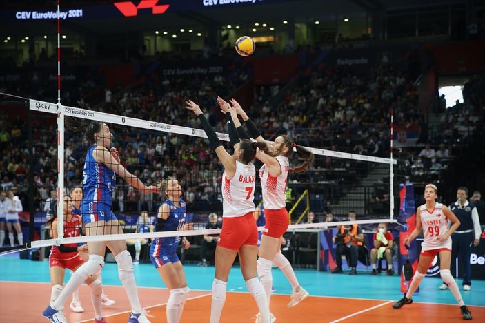 a Filenin Sultanları, Sırbistan'a kaybetti