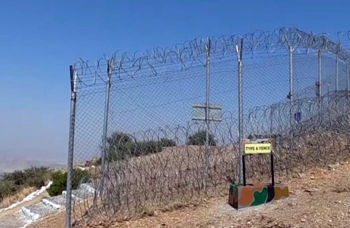 Pakistan, Afganistan sınırına tel örgü çekti