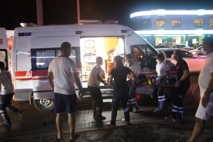 Bodrum'da alkollü turistler kaza yaptı
