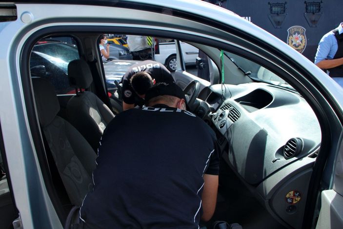 d İstanbul polisinden asayiş ve narkotik denetimi