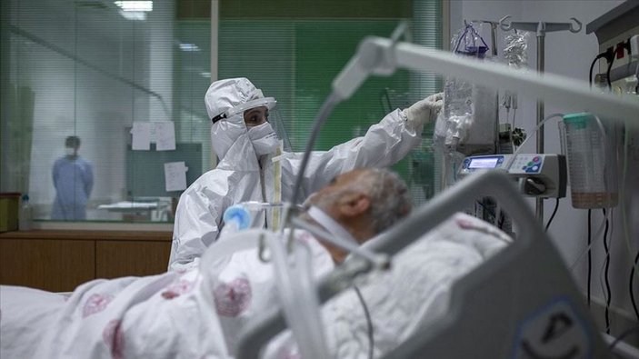İzmir Tabip Odası Başkanı Çamlı: Şu andaki pandemi, aşısızlar pandemisi