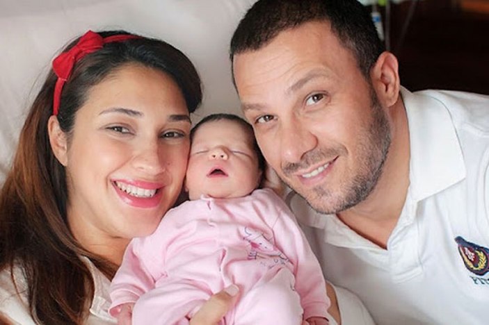 Zuhal Topal sosyal medyadan paylaştı, kızını görenler şoke oldu!