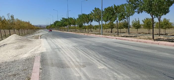Konya'da arsasından geçiyor diye kapattığı yol, savcılık kararıyla açıldı