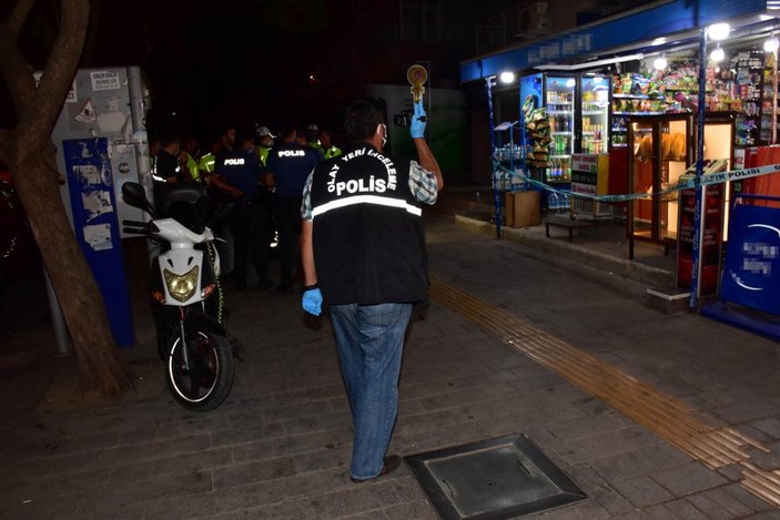 İzmir'de ehliyet soran polise bıçak çekti