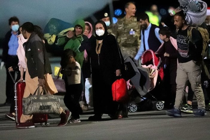 Andrej Babis: Afganlara Avrupa'da yer yok