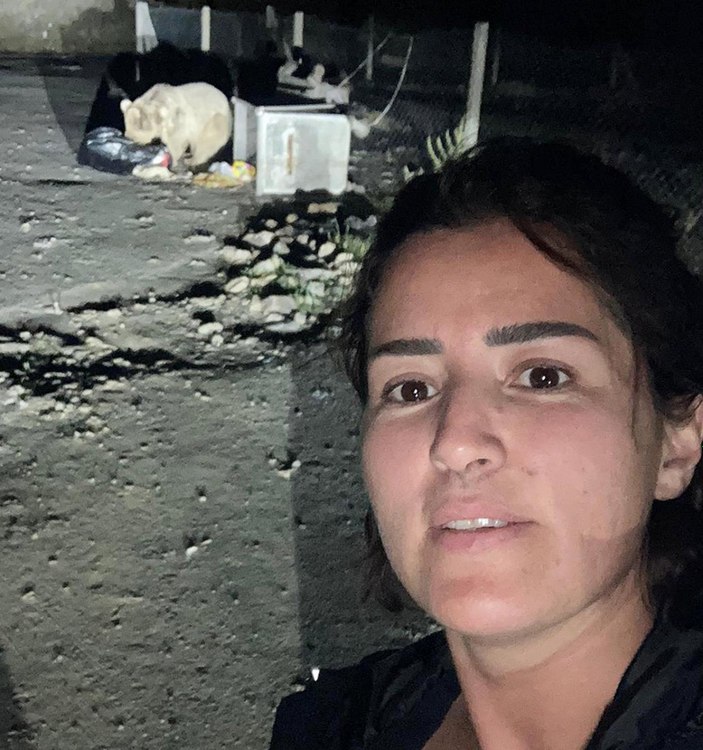 Kars’ta, bozayıya ‘Bebiş’ adını verip selfie çekti