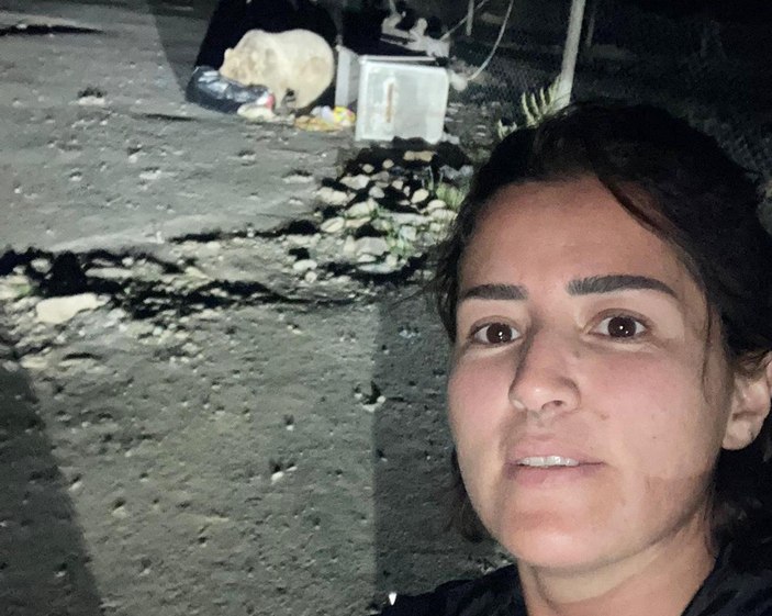 Kars’ta, bozayıya ‘Bebiş’ adını verip selfie çekti