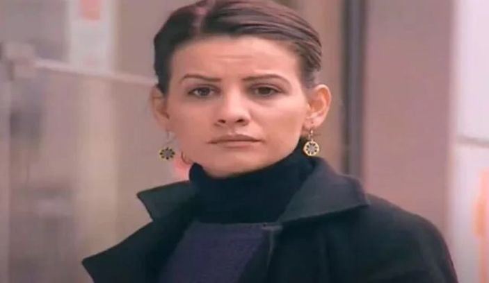 Esra Erol'un eski halini görenler hayrete düştü! 'Yıllar en çok ona yaramış' dedirtti