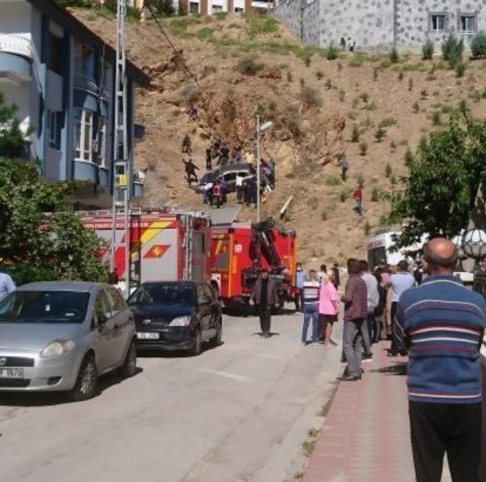 Ankara'da geri manevra yaptı, 20 metreden yuvarlanıp öldü