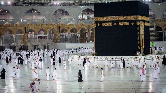 Suudi Arabistan, Umre ziyaretlerinde günlük kapasiteyi 70 bine yükseltti