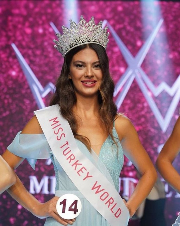 Miss Turkey 2021 birincisi Dilara Korkmaz'ın sevgilisiyle pozları