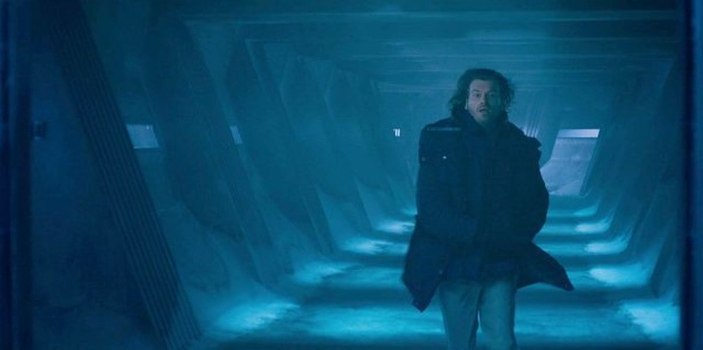 Into The Night'ın 2. sezonu yayınlandı! İşte Kıvanç Tatlıtuğ'un ilk görüntüleri...