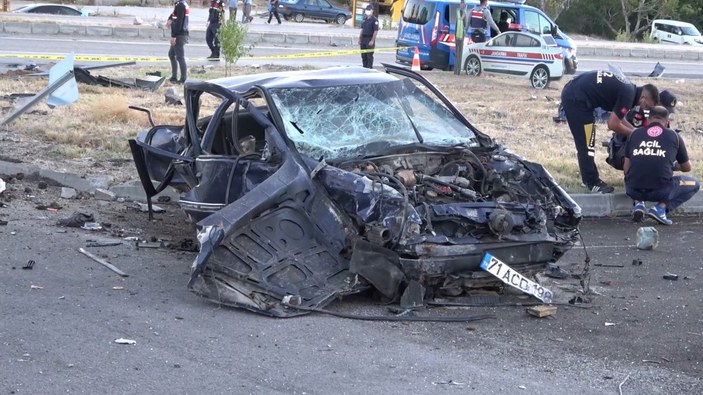Kırıkkale'deki 6 kişinin öldüğü kazada 2 kız çocuğu öksüz kaldı