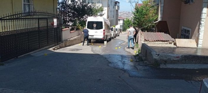 Kocaeli'de sokak ortasında eşini darbeden şahıs tutuklandı