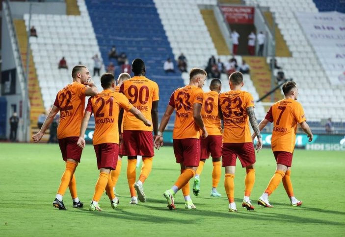 Galatasaray'da ilk 11 netleşiyor