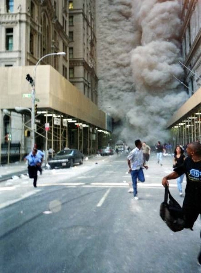 11 Eylül saldırısı nedir, ne zaman ve nerede oldu? ABD İkiz Kule saldırısında kaç kişi öldü?