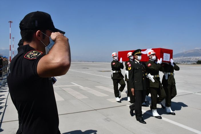 a İdlib'de 2 asker şehit oldu