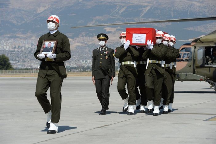 a İdlib'de 2 asker şehit oldu