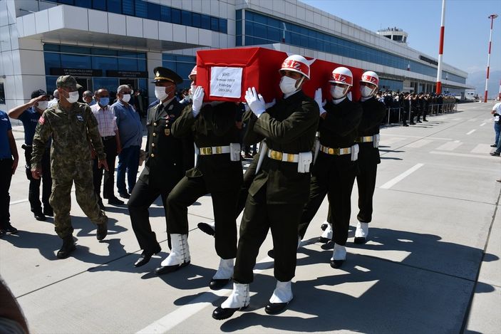 a İdlib'de 2 asker şehit oldu