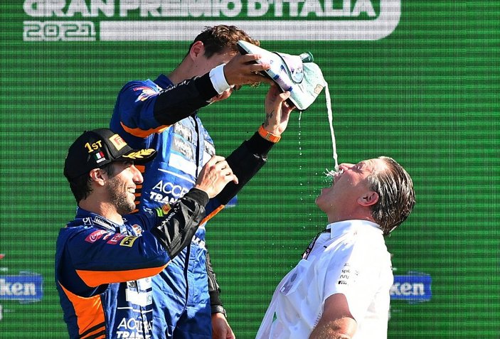 Formula 1 İtalya Grand Prix'sini Ricciardo kazandı