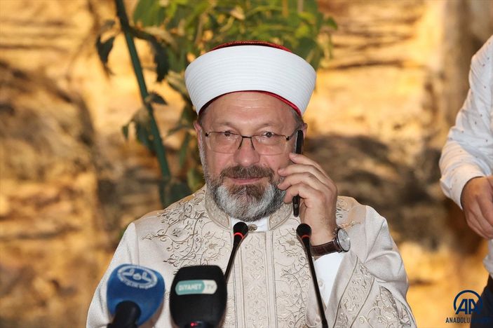 Cumhurbaşkanı Erdoğan: Diyanet camiamız üzerinde bazı spekülatif olaylar cereyan ediyor