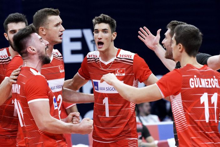 Avrupa Şampiyonası'nda A Milli Erkek Voleybol Takımı, Sırbistan'a yenildi