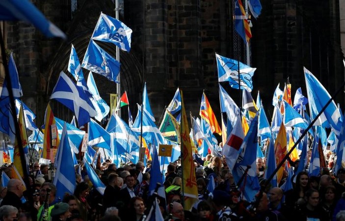 İskoçya, 2023 sonunda bağımsızlık referandumuna gidecek