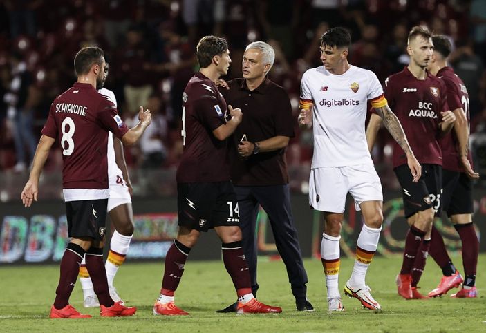 r Mourinho: Kendimi 12 yaşında gibi hissediyorum