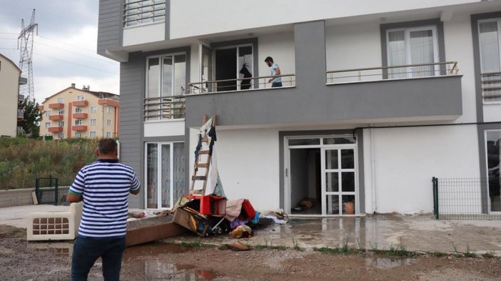 Kocaeli'de çakmakla oyun yangın sebep oldu