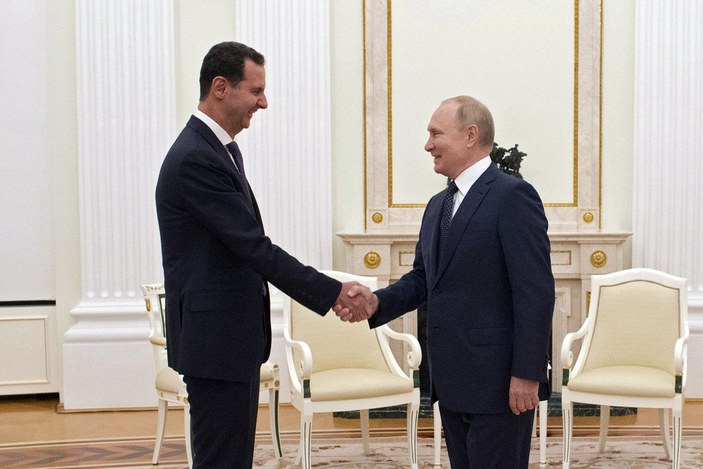 Esad ile görüşen Putin, Suriye'deki 'yabancı güçleri' eleştirdi