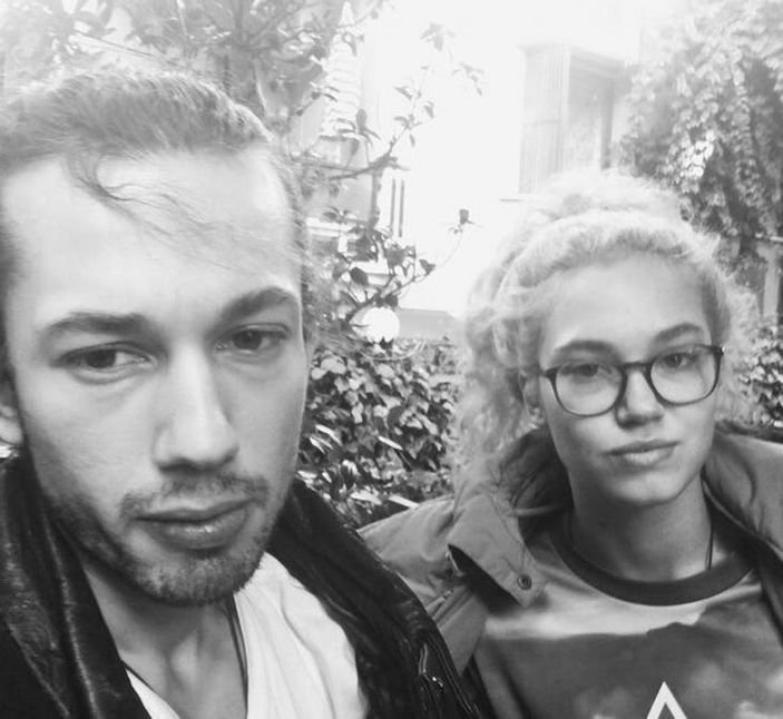 Masumlar Apartmanı'nın Rüya'sı Melisa Şenolsun'un kardeşi bakın kim çıktı!