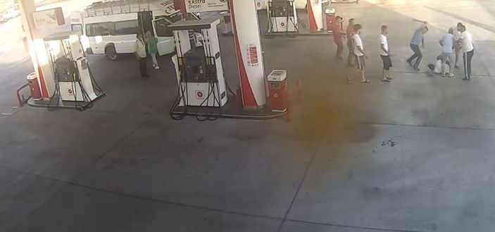 i Mersin'de genç kızla kaçmak isterken öldüresiye dövüldü