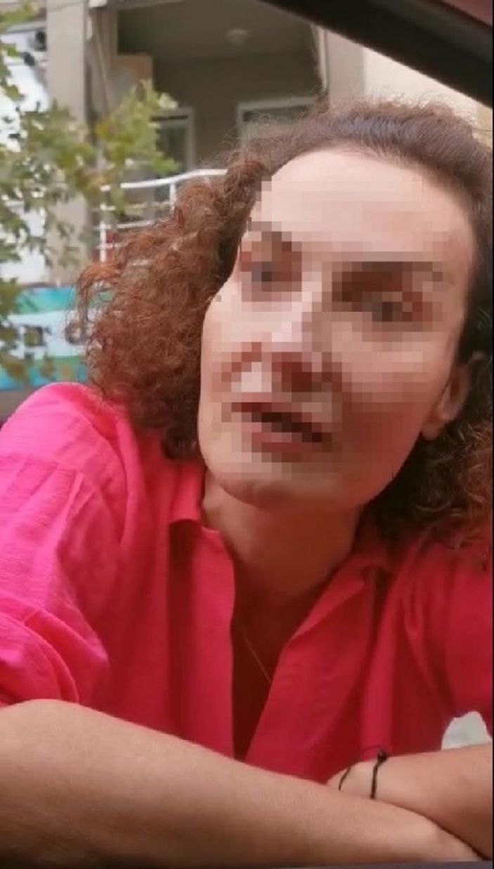 i Kocaeli'de yol ortasında aracından inen kadın sürücü, hemcinsine saldırdı