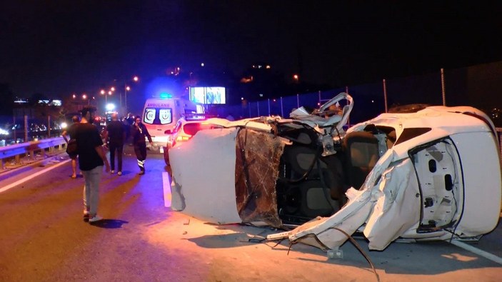 Beykoz'da feci kaza: 3 ölü, 3 yaralı