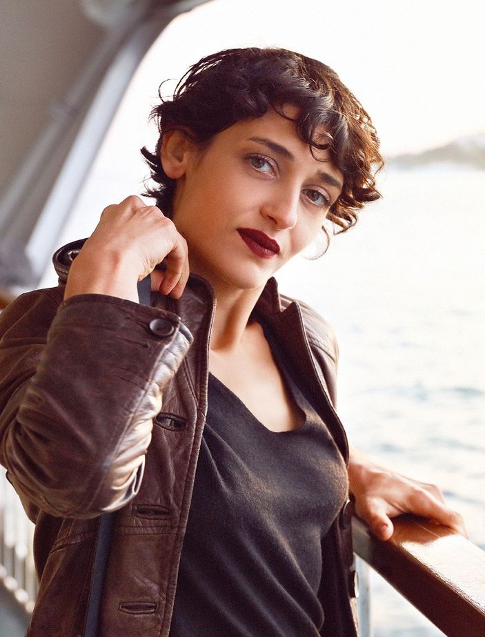 Serenay Sarıkaya'lı Şahmeran'a bomba transfer! Kadro tamamlanıyor