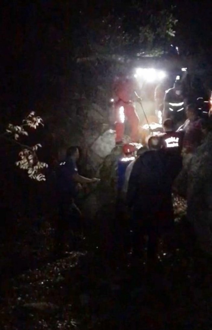 Marmaris’te uçurumdan yuvarlanan Rus polisi, Türk polisi kurtardı