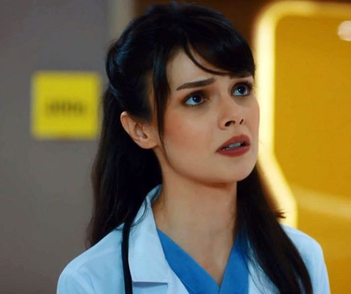 Elbet Bir Gün dizisi için geri sayım! Sinem Ünsal'ın partneri belli oldu