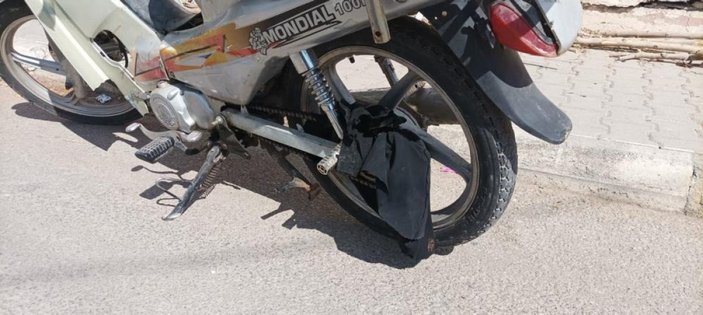 Adıyaman'da motosikletten düşen kadın ve çocuğu yaralandı