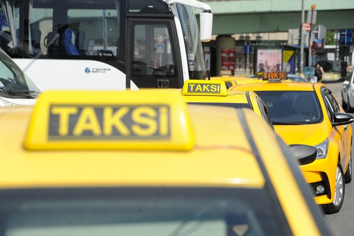 İstanbul'da taksilere kamera takılacak