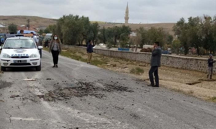 Konya'da toprak yüzeyde oluşan yarıkların AFAD raporu yayınlandı